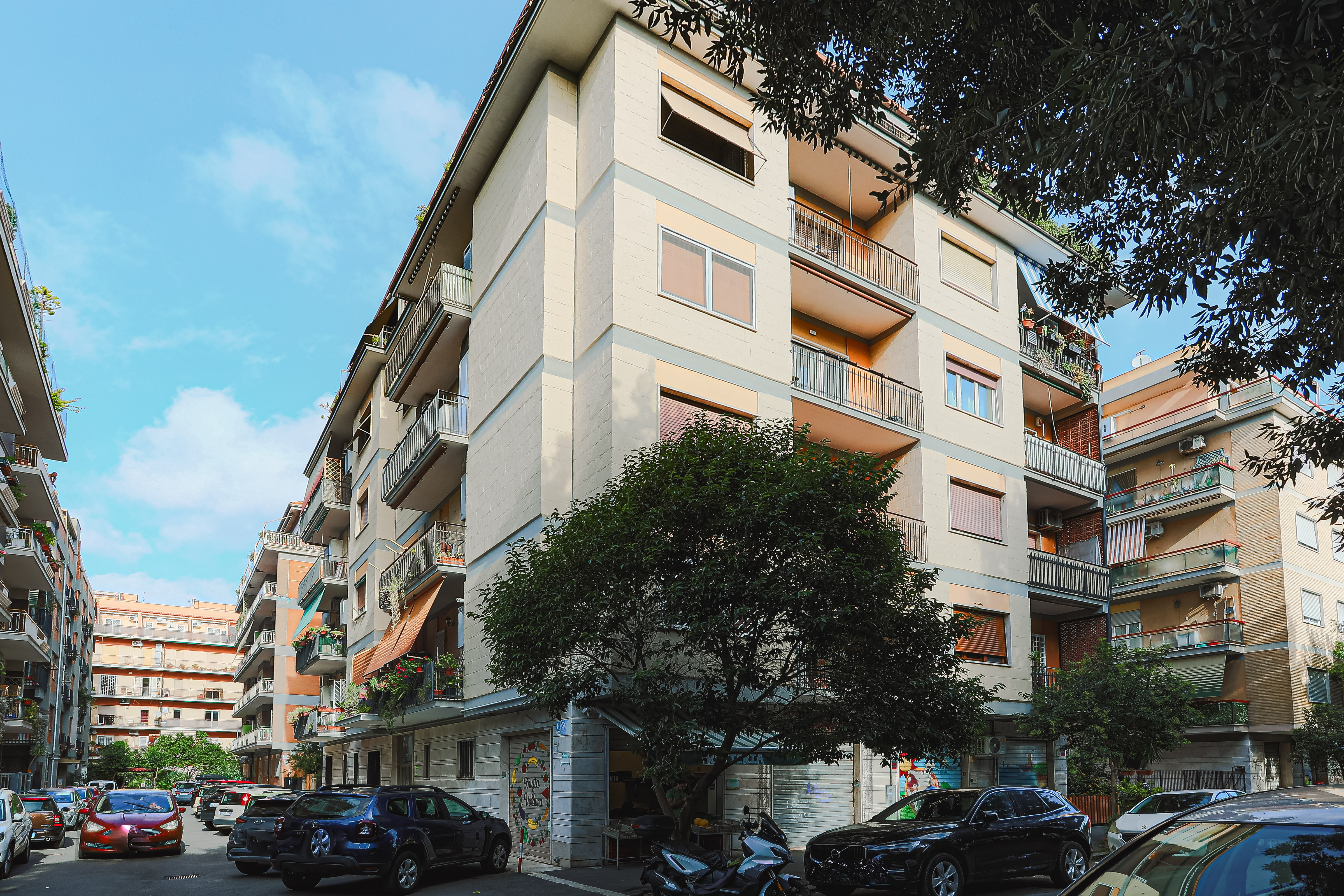 Appartamento in vendita a Ostia, Via Capo Spartivento – 94 mq, quarto piano con ascensore