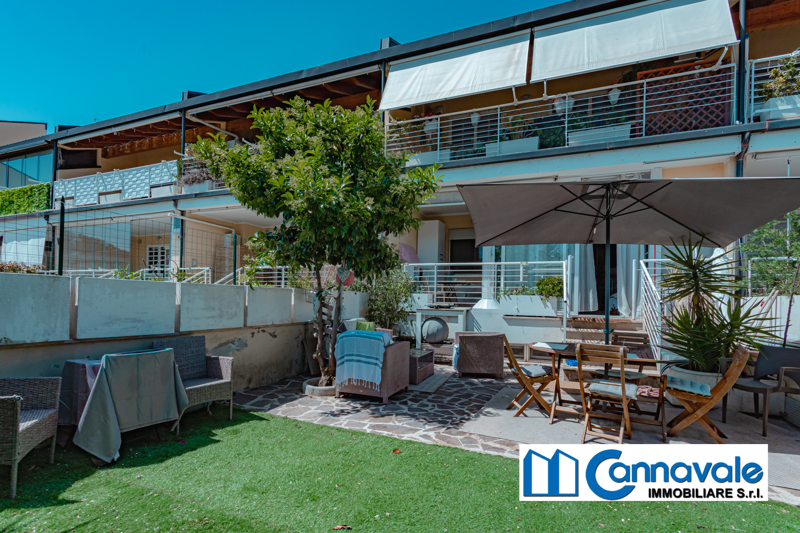 Infernetto: Duplex con giardino e piscina foto 48