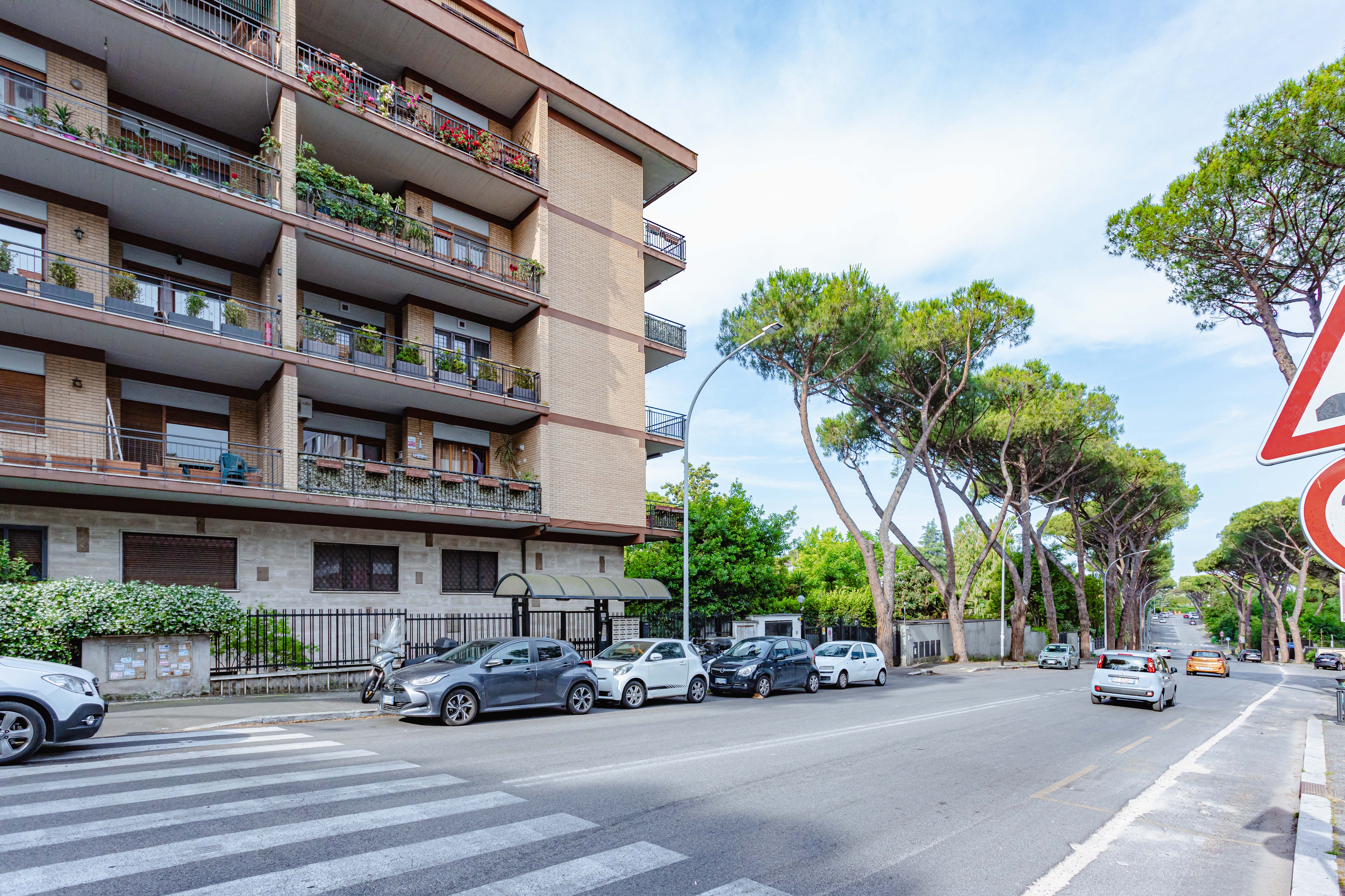 Esclusivo Attico Bilivello a Roma Mostacciano  foto 4