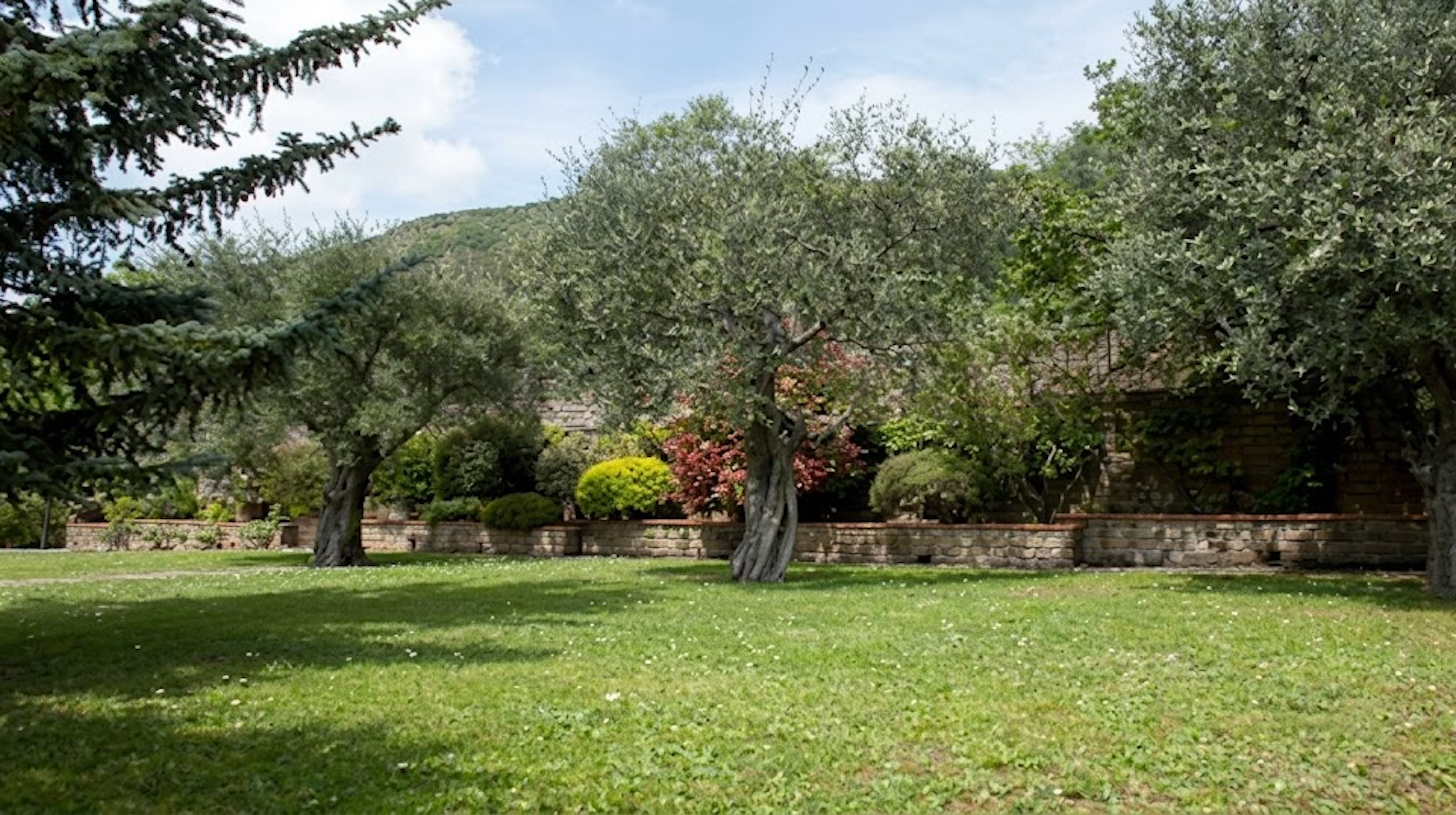 Dimora di Lusso con Grotte Private a Sant'Oreste (RM) foto 4