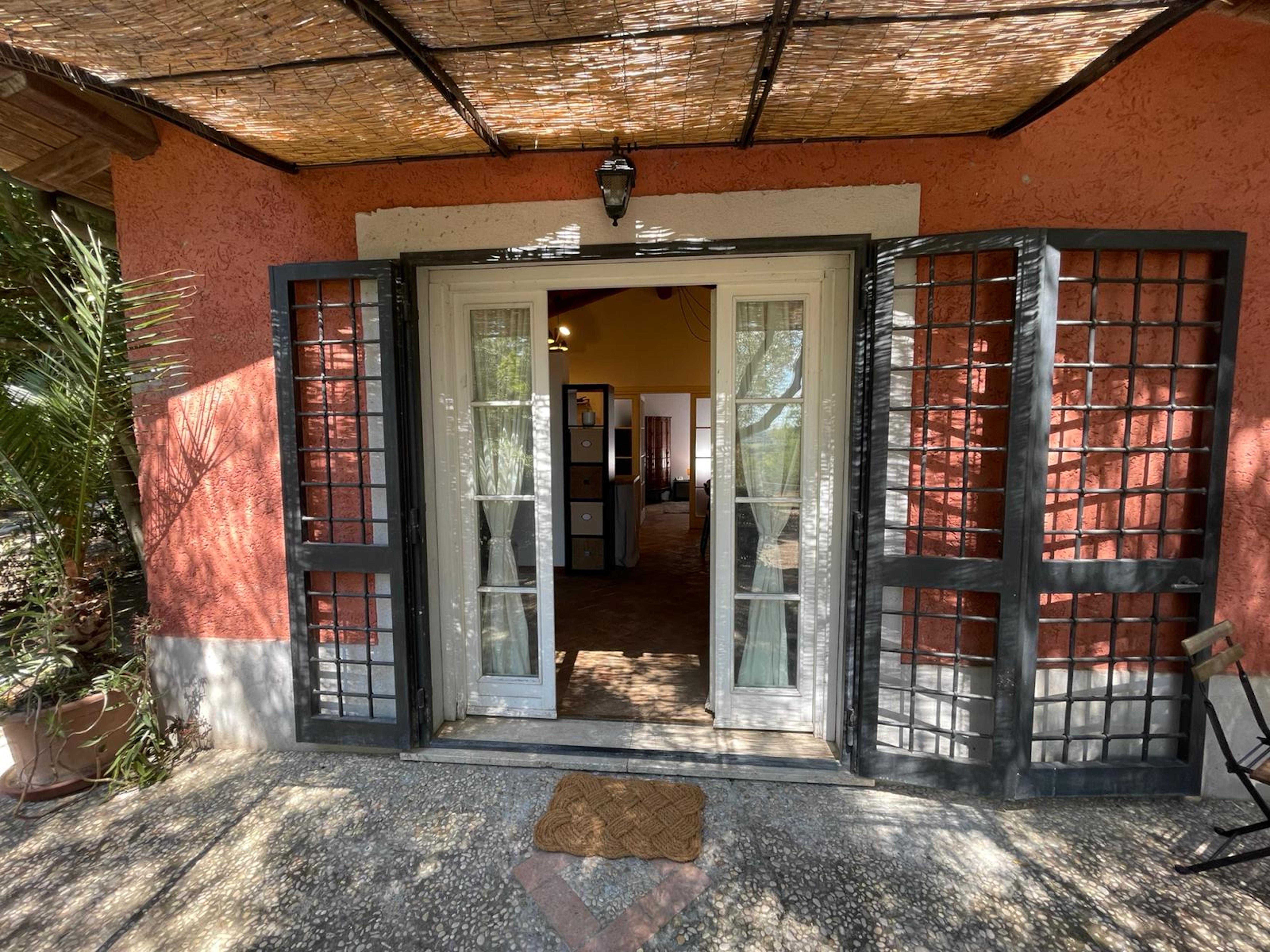 Appartamento arredato di 55 mq in casale storico del 1930 — Affitto breve a Monti San Paolo, Acilia (Roma) foto 4