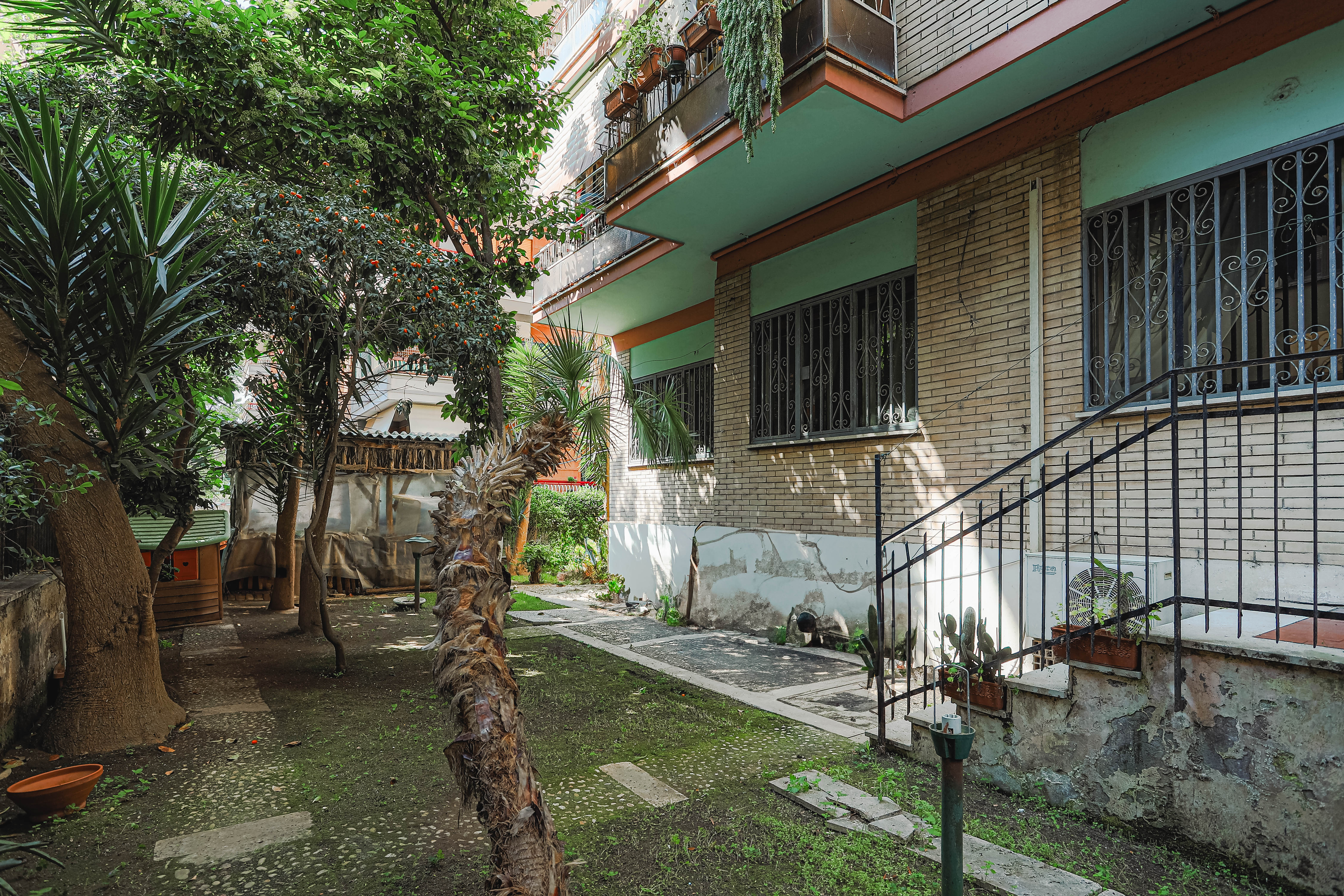 Appartamento di 110 mq con giardino privato di 160 mq in vendita a Ostia Levante foto 4