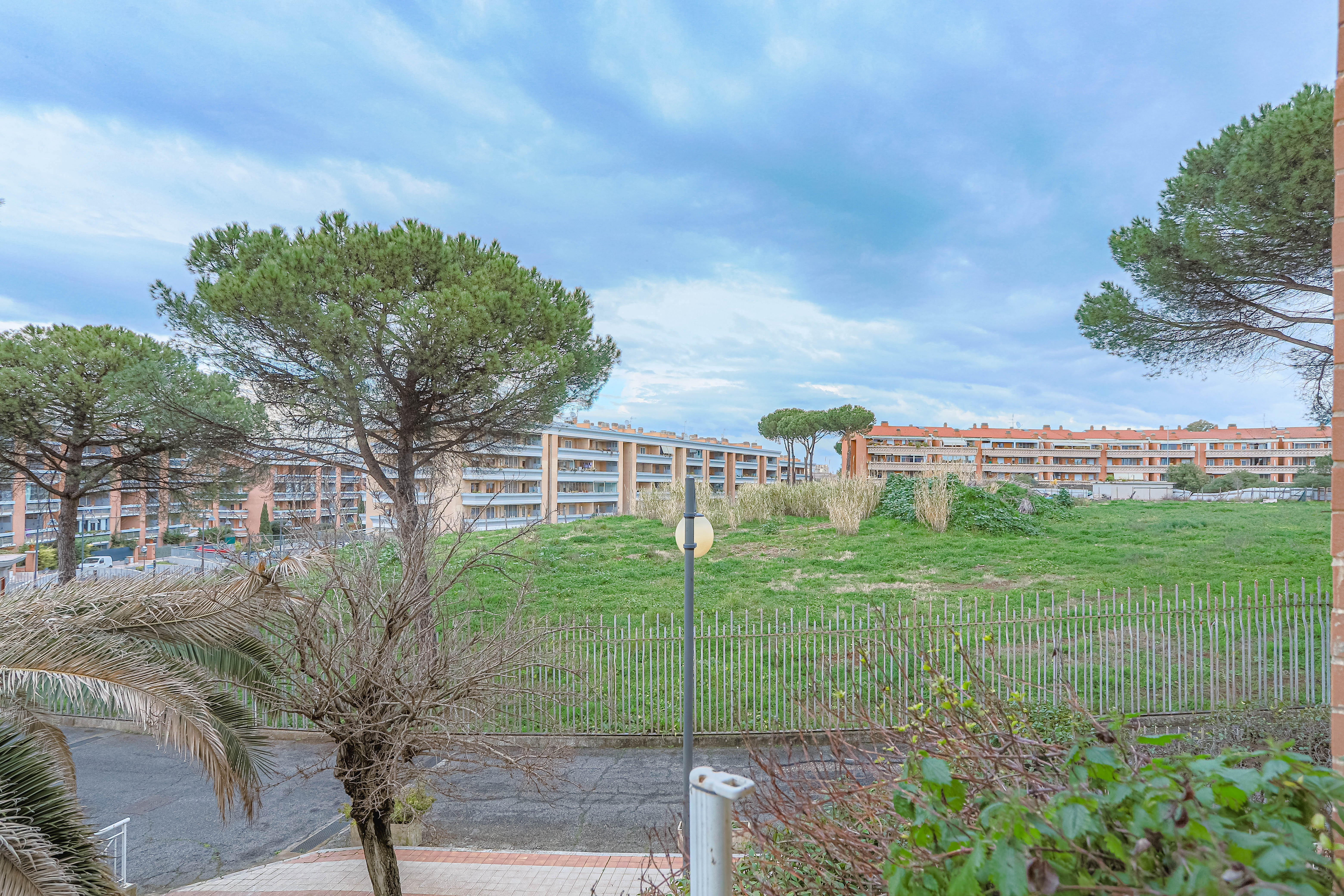 Appartamento con terrazzo di 20 mq in vendita all'EUR Papillo – Via Diego Valeri, Roma foto 4