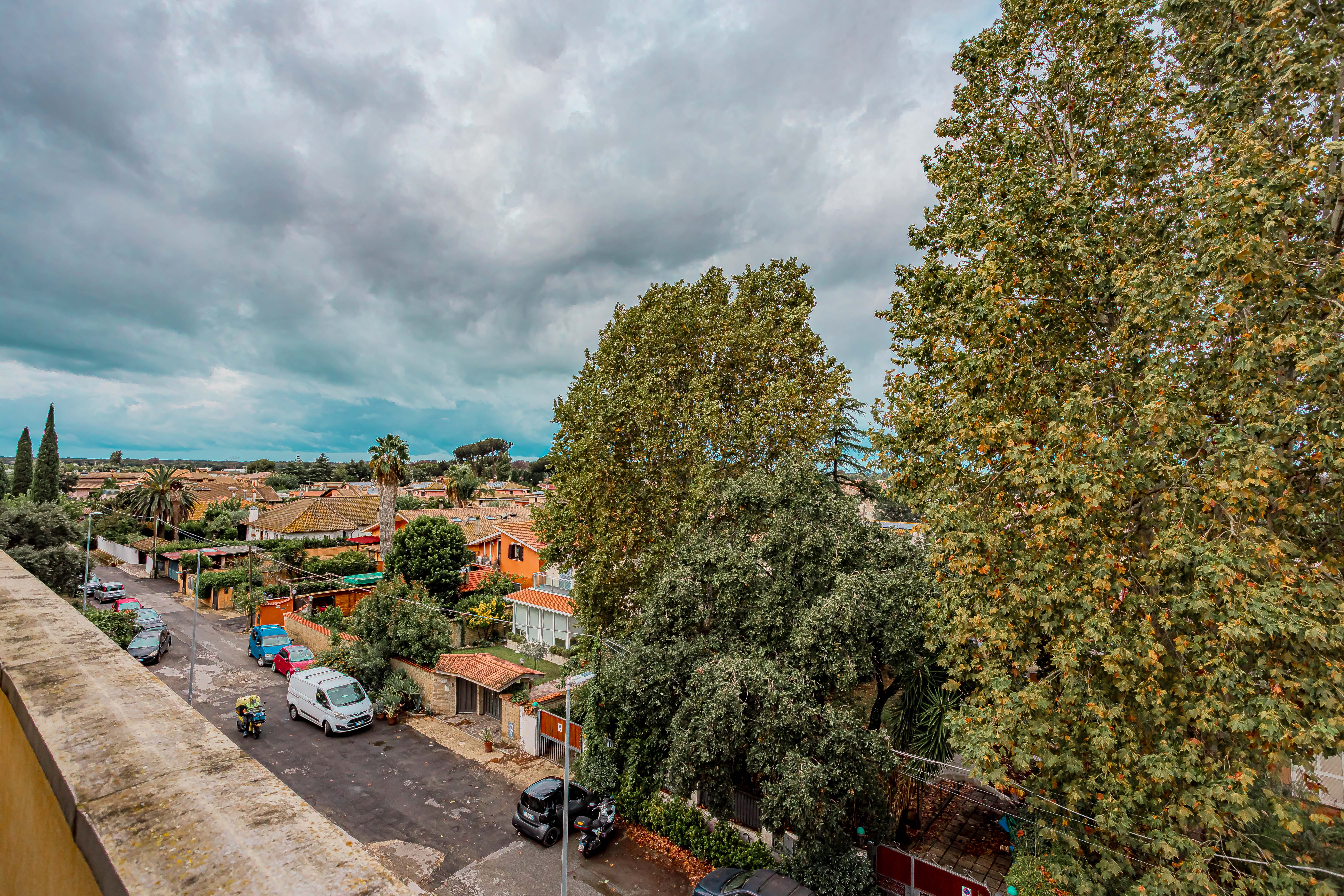 Infernetto: Recente Attico con Terrazzo e Posto Auto foto 4